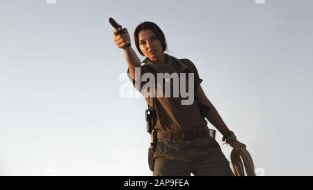 Girl with a gun hi-res stock photography and images - Page 29 - Alamy