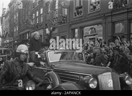 Visit Churchill to the Netherlands (May 1946) Description: Driver employed by the Queen, J. Veerman Date: 10 May 1946 Keywords: SERVICE, QUEEN, driver Stock Photo