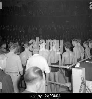 Boxing match Netherlands - American Army team in Carré Date: December 17, 1945 Location: Amsterdam Keywords: boxing Stock Photo