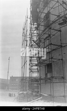 5x5 Scaffolding Date: undated Keywords: Scaffolding Stock Photo