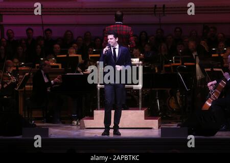 A performance of New York Pops: A Frank and Ella Christmas at Carnegie Hall. Featuring: Tony DeSare Where: New York, New York, United States When: 22 Dec 2019 Credit: Joseph Marzullo/WENN.com Stock Photo
