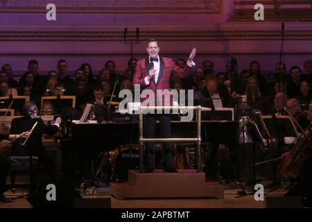 A performance of New York Pops: A Frank and Ella Christmas at Carnegie Hall. Featuring: Steven Reineke Where: New York, New York, United States When: 22 Dec 2019 Credit: Joseph Marzullo/WENN.com Stock Photo