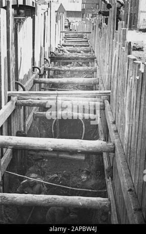 5x5 Struts of the sewerage slot Date: undated Keywords: sewerage slots Stock Photo