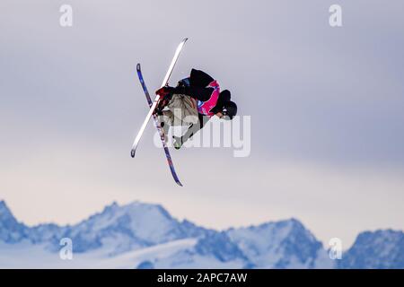 LAUSANNE, SWITZERLAND. 22th, Jan 2020. BACHER Daniel (AUT) competes in the Freestyle Skiing: Men's Freeski Big Air competitions during the Lausanne 2020 Youth Olympic Games at Leysin Park & Pipe on Wednesday, 22 January 2020. LAUSANNE, SWITZERLAND. Credit: Taka G Wu/Alamy Live News Stock Photo