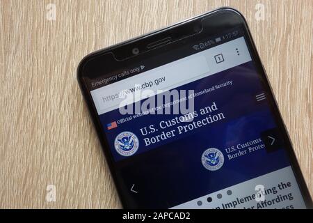 U.S. Customs and Border Protection website displayed on a modern smartphone Stock Photo