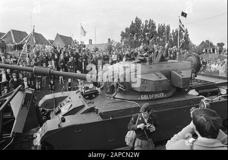 Additional employment in Heusden. The restoration work on the defensive walls, symbolically performed by tankdozer Date: 9 May 1968 Location: Heusden Keywords: Employment, recovery Stock Photo