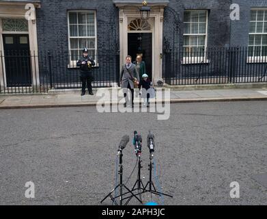 London, UK. 23rd Jan, 2020. Richard Ratcliffe leaves 10 Downing Street wth his daughter, Gabriella and his mother, Barbara, after talks with Boris Johnson over the detention of his wife in Iran. Nazanin Zaghari-Ratcliffe has been held in Iran since April 3rd 2016. Credit: Tommy London/Alamy Live News Stock Photo
