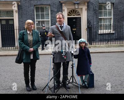 London, UK. 23rd Jan, 2020. Richard Ratcliffe leaves 10 Downing Street wth his daughter, Gabriella and his mother, Barbara, after talks with Boris Johnson over the detention of his wife in Iran. Nazanin Zaghari-Ratcliffe has been held in Iran since April 3rd 2016. Credit: Tommy London/Alamy Live News Stock Photo