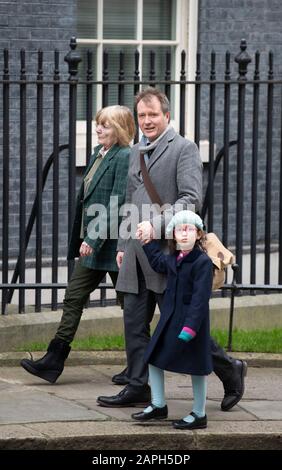 10 Downing Street, London, UK. 23rd January 2020. Richard Ratcliffe accompanied by his mother and 5 year old daughter arrive to meet Prime Minister Boris Johnson in Downing Street to discuss the plight of his wife, Mrs Zaghari-Ratcliffe, detained and imprisoned in Iran since April 2016. Credit: Malcolm Park/Alamy Live News. Stock Photo