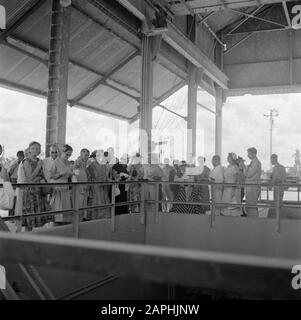 Dutch Antilles and Suriname at the time of the royal visit of Queen Juliana and Prince Bernhard in 1955 Description: The Queen visits the factory of the Surinamese Bauxite Company in Moengo Date: 1 October 1955 Location: Moengo, Suriname Keywords: visits, industry, queens Personal name: Juliana, queen of the Netherlands Stock Photo