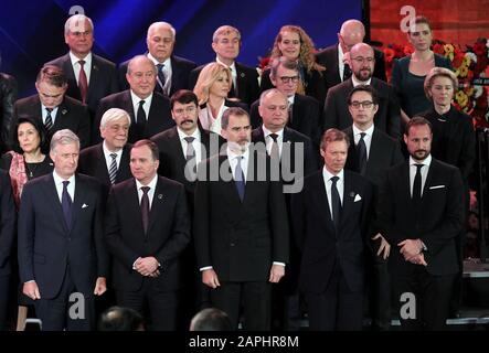 Jerusalem, Israel. 23rd Jan, 2020. (L-R first row) King Philippe of Belgium, Swedish Prime Minister STefan Lofven, King Felipe of Spain, Grand Duke of Luxembourg Henri, Crown Prince of Norway Hakoon pose for a family photo during the Fifth World Holocaust Forum at the Yad Vashem Holocaust memorial museum in Jerusalem, Israel, on Thursday, January 23, 2020. World leaders are marking the 75th anniversary of the liberation of the Nazi extermination camp Auschwitz. Pool Photo by Abir Sultan/UPI Credit: UPI/Alamy Live News Stock Photo