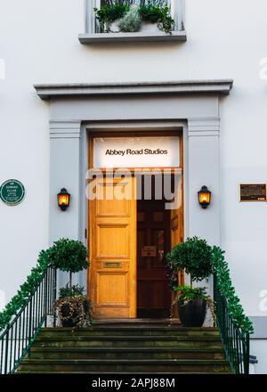 London, UK/Europe; 22/12/2019: Abbey Road Studios in London Stock Photo