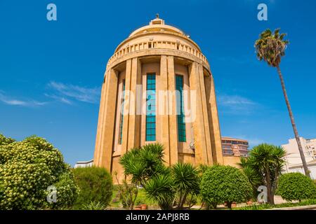 Syracuse - April 2019, Sicily, Italy: View of The Pantheon building (Chiesa di San Tommaso al Pantheon) with blue sky on the background. Stock Photo