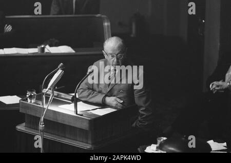 First Chamber dealt with a statement by Mr. Hendrik Adams of the Boerenparij Description: Mr. Hendrik Adams performs the word Date: 4 October 1966 Location: The Hague, Zuid-Holland Keywords: MPs, politicians Personal name: Adams, Hendrik Stock Photo