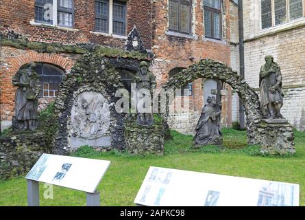 Garden of prophets, in the 18th century secret churchyard, on a former Dominican cemetery, at St Paul's church in Antwerp, Belgium Stock Photo