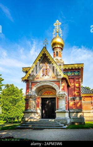 Germany, Hesse, Bad Homburg vor der Hohe, Small ornate Russian church Stock Photo