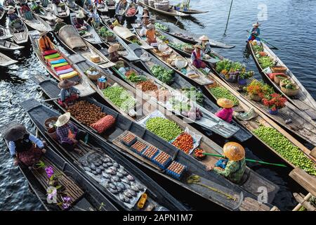 Shan State; Myanmar -September 22; 2019: Floating Market in the morning at Inle lake, Shan state, Myanmar Stock Photo