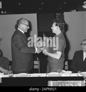 Theatre prizes awarded in Stadsschouwburg in Eindhoven, v.l.n.r. Annet