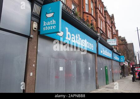 A boarded-up Bathstore shop front on Finchley Road, London, UK Stock Photo
