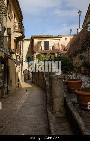 Narrow street on the top of mountain in San Marino Stock Photo