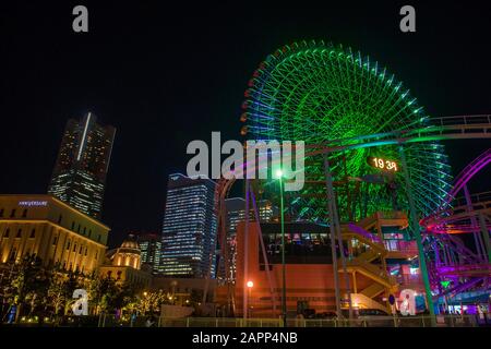 The Cosmo Clock 21 in Yokohama Japan Stock Photo