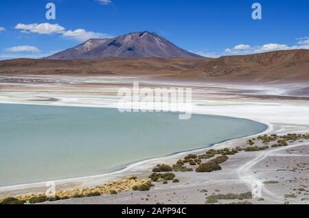 Laguna Verde is a salt lake at the foot of the volcanos Licancabur and Juriques - Eduardo Avaroa Andean Fauna National Reserve, Bolivia Stock Photo