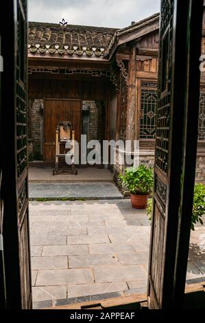 Doorway in the former home of Yang Zhenning, a Noble prize winning physicist, constructed around the late Ming early Qing time located in Sanhe Ancien Stock Photo