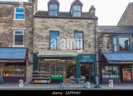 Stables Cafe and period stone buildings, on Horse Market street, in the historic market town of Barnard Castle, Teesdale, County Durham, England, UK. Stock Photo