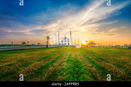 Sharjah New Mosque Largest mosque in Dubai beautiful traditional Islamic architecture, Dubai Travel and tourism spot Stock Photo
