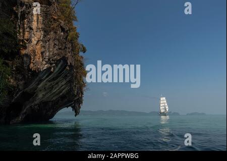 Star Clipper cruise ship sailing in Phang Nga bay, Thailand Stock Photo