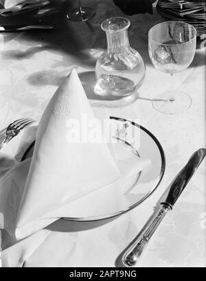 Royalty Belgium  Covered table in the palace at Laeken Date: 1934 Location: Belgium, Brussels Keywords: meals, palaces Stock Photo