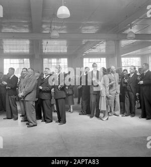 50th anniversary cigar factory Karel I Eindhoven  Invited guests in line during reception Date: 1 January 1950 Location: Eindhoven Keywords: factories, receptions, tobacco industry, waiting Stock Photo