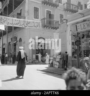 Middle East 1950-1955: Egypt  In the suq of Suez Date: 1950 Location: Egypt, Suez Keywords: banners, street images Stock Photo