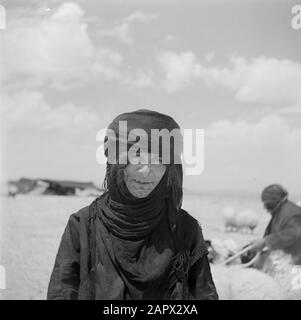 Syria: Bedouin women of the Syrian Desert. Photo by Tancrède R