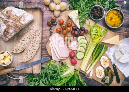 Ploughmans lunch pattern. Ingredients of a ploughmans lunch from above Stock Photo