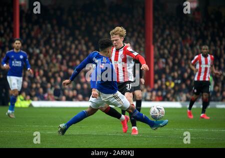 London, UK. 25th Jan, 2020. Jan Zamburek of Brentford during the FA Cup 4th round match between Brentford and Leicester City at Griffin Park, London, England on 25 January 2020. Photo by Andy Aleks. Credit: PRiME Media Images/Alamy Live News Stock Photo