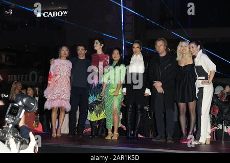 January 22, 2020, Los Angeles, CA, USA: LOS ANGELES - JAN 22:  Cathy Yan, Chris Messina, Mary Elizabeth Winstead, Ella Jay Basco, Jurnee Smollett-Bell, Ewan McGregor, Margot Robbie, Christina Hodson at the ''Birds of Prey'' Photo Call at the Hollywood and Highland Complex on January 22, 2020 in Los Angeles, CA (Credit Image: © Kay Blake/ZUMA Wire) Stock Photo