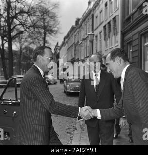 Lunch of The Royal Air Forces Association. The Earl of Bandon, Prince Bernhard, William Shakespeare Date: November 5, 1961 Keywords: lunchen Personal name: Bernhard (prince Netherlands), Shakespeare, William Stock Photo