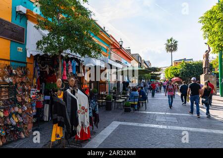 Calle Independencia, Tlaquepaque, Mexico Stock Photo - Alamy