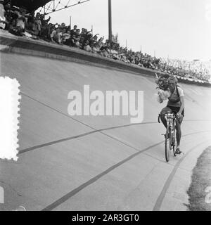 Tour de France 1952: Fausto Coppi . - -Universal Images Group
