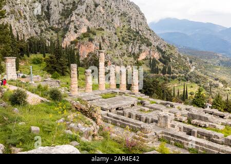 temple of delphi