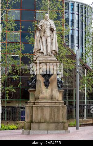 BIRMINGHAM, UK  - MAY 28, 2019:   Memorial statue to King Edward VII in Centenary Square Stock Photo