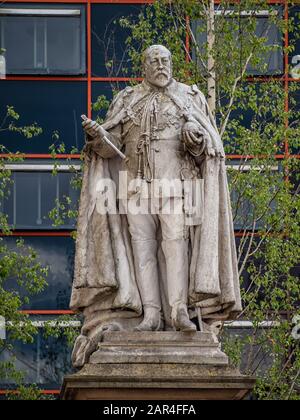 BIRMINGHAM, UK - MAY 28, 2019:  Memorial sculpture to King Edward VII in Centenary Square Stock Photo