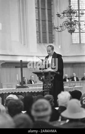 Three French honorary doctorates awarded to Dutch professors at French Embassy, The Hague. Overview see 233060 fleet pastors parting/Date: February 27, 1970 Location: Den Haag, Zuid-Holland Keywords: EREDOCTORATEN, PREDIKANS, embassies Stock Photo