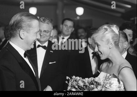 Filmweek Arnhem. Film actress Bibi Andersson during gala performance Date: 5 June 1961 Location: Arnhem Keywords: actors, film festivals, movie stars Personal name: Andersson, Bibi Stock Photo