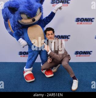 KoopaTV: Sonic the Hedgehog (2020) Movie — New Design, Same