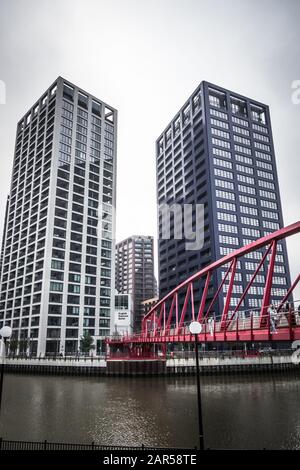 London City Island by EcoWorld Ballymore, Leamouth Peninsula, Poplar, East London, UK Stock Photo