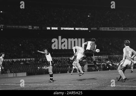 Feyenoord against Radnicki Nis 1-0 UEFA-cup. Jan van Deinsen (l.) in duel  with Drodevic Date: 9 December 1981 Keywords: sport, football Institution  name: Feyenoord, Radnicki Nis Stock Photo - Alamy