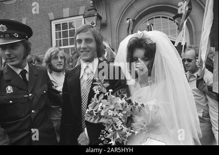 Johan Neeskens married to Marianne Schiphof in Heemstede; during ...