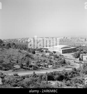 Israel 1964-1965: Haifa, Technion  Modern architecture of the Churchill Auditorium on the site of the Technion Annotation: The Technion, founded in 1924 in Haifa on the Carmel Mountains, is a Israeli university specializing in teaching and research in technological and exact sciences Date: 1964 Location: Carmel, Haifa, Israel Keywords: architecture, buildings, panoramas, universities Stock Photo